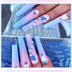 24 Pieces Fake Press On Nails Set Light Blue Purple with Flowers Rhinestones
